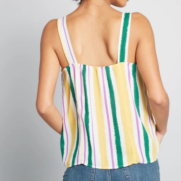 Modcloth woven tank top - Picture 2 of 12